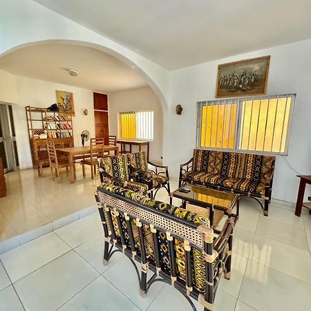 Guesthouse Cocotiers Kotonu Zewnętrze zdjęcie