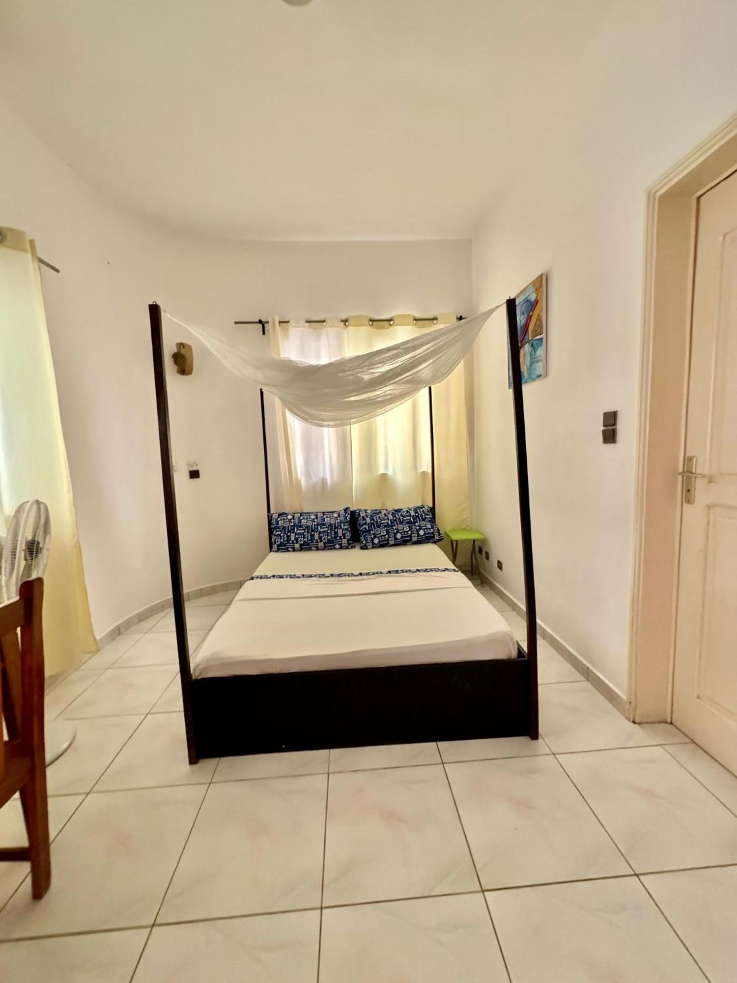Guesthouse Cocotiers Kotonu Zewnętrze zdjęcie